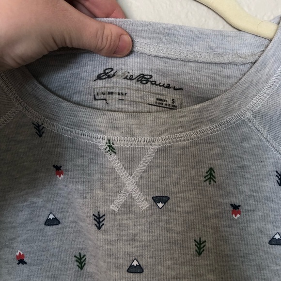 Eddie Bauer Outdoorsy Sweater - Picture 4 of 4